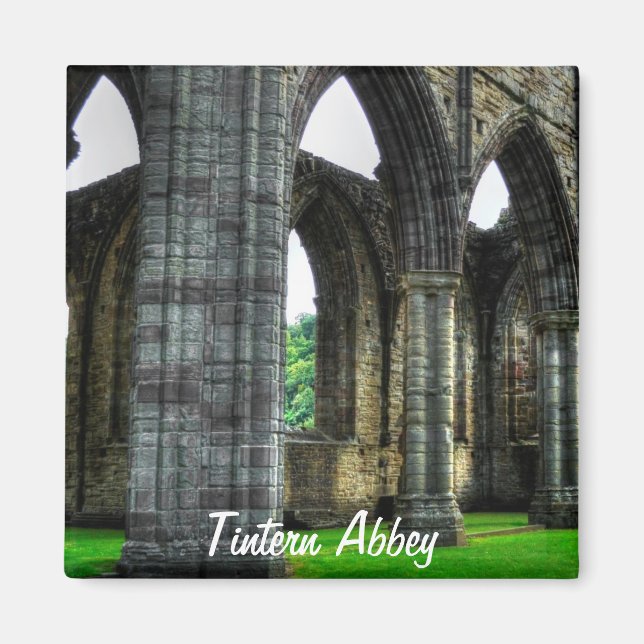 Ancient TAT Abbey, Cistercian Monastery, Wales Magnet (Framsidan)