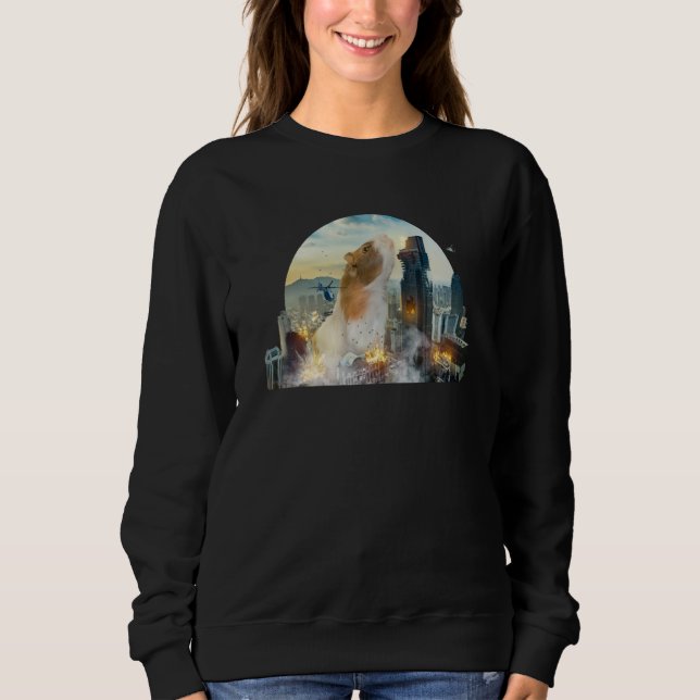 and cute guinea pig is wild at Christmas  1 T Shirt (Framsida)