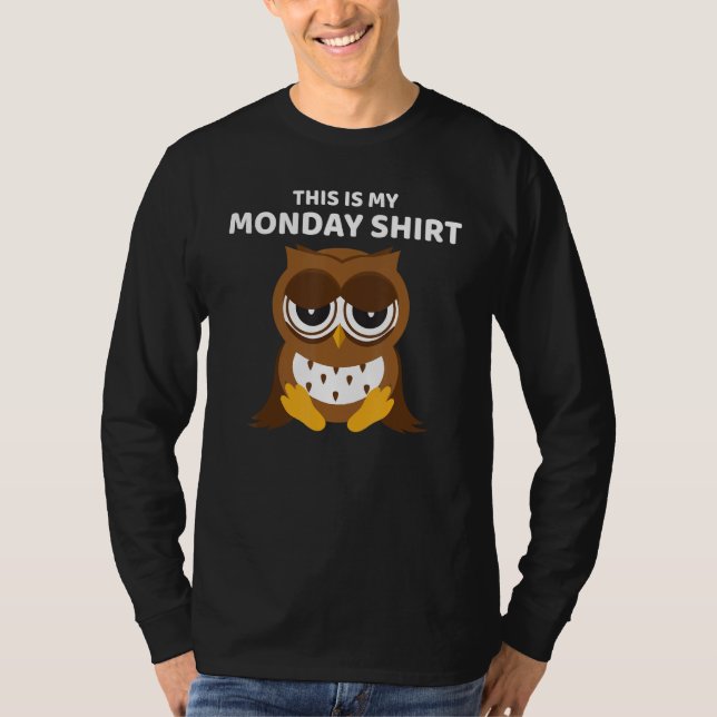 and cute Weekend and Monday 1 T Shirt (Framsida)