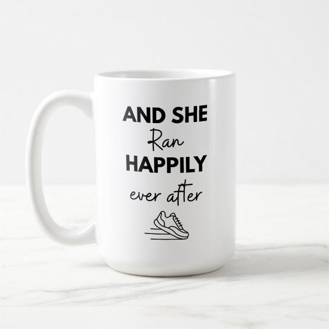 And She Ran Happily Ever After Running Marathon Kaffemugg (Vänster)