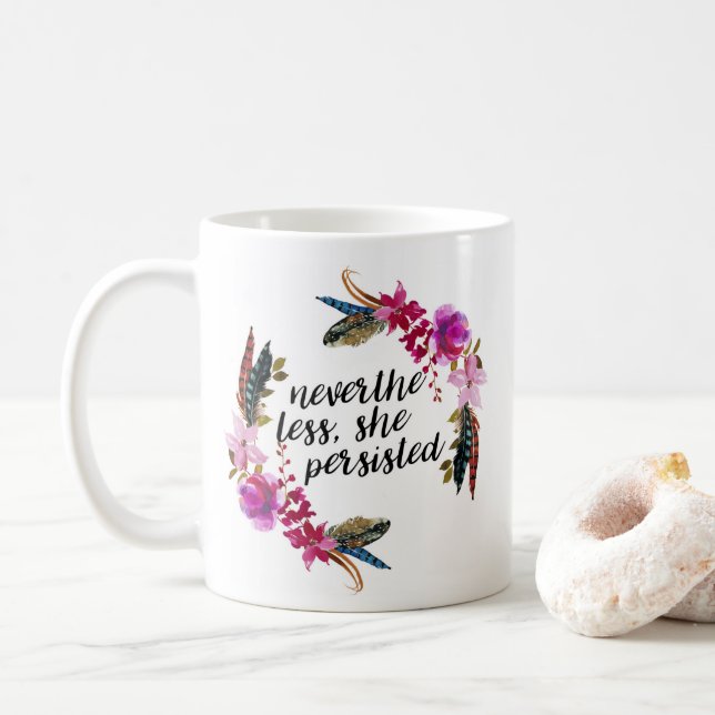 Ändå envisades hon | Dubbelsidig kudde Kaffemugg (Med munk)