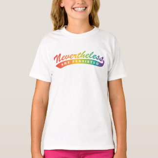 Ändå framhärdade hon. Raglanutslagsplats T-shirt