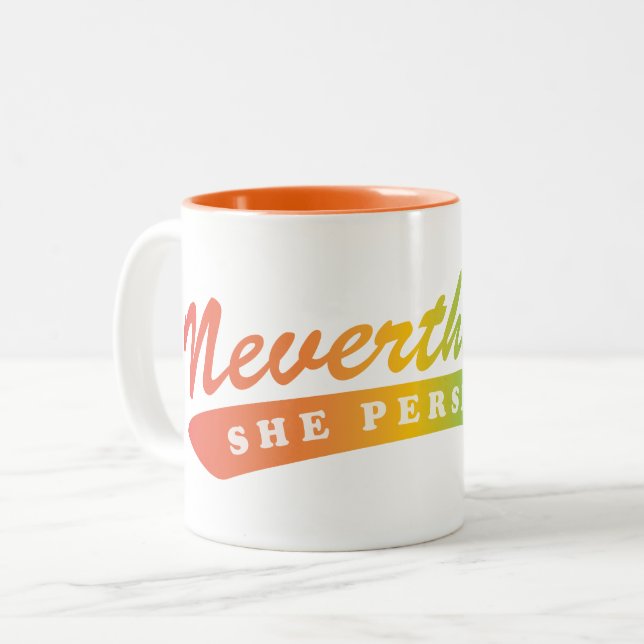 Ändå framhärdade hon Två-Tonad mugg (Framsida vänster)