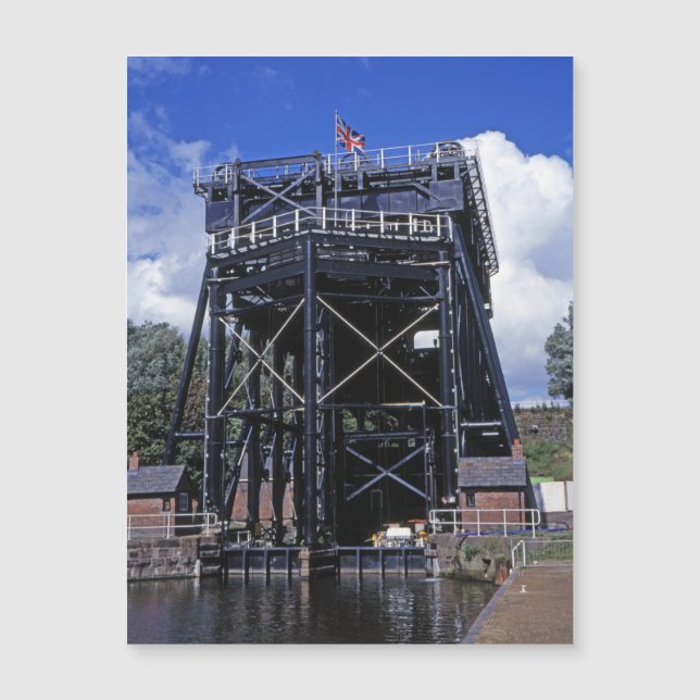 Anderton Lift Cheshire England (Framsida)