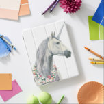 AndeUnicorn med blommor runt om nacke iPad Skydd<br><div class="desc">En vitunicorn smyckade med ett mjukt halsband av blommor. Konstnär: James Wiens</div>