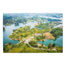 Andningsantennvy över Guatape Antioquia
