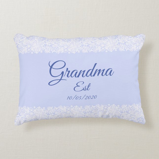Ändra alla Baby blue för textGrandma est Grandmor Prydnadskudde (Framsidan)