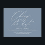 Ändra datumminimalistisk modern kalligrafi vykort<br><div class="desc">Uppdatera dina gäster med informationen om din omschemalagda eller uppskjutna händelse med detta minimalistiska och moderna vykort som innehåller ett modernt kalligrafiskt skript. Alla färg kan redigeras. Sluta med min affär för att se mer så här.</div>