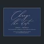 Ändra datumminimalistisk modern kalligrafi vykort<br><div class="desc">Uppdatera dina gäster med informationen om din omschemalagda eller uppskjutna händelse med detta minimalistiska och moderna vykort som innehåller ett modernt kalligrafiskt skript. Alla färger kan redigeras. Sluta med min affär för att se mer så här.</div>