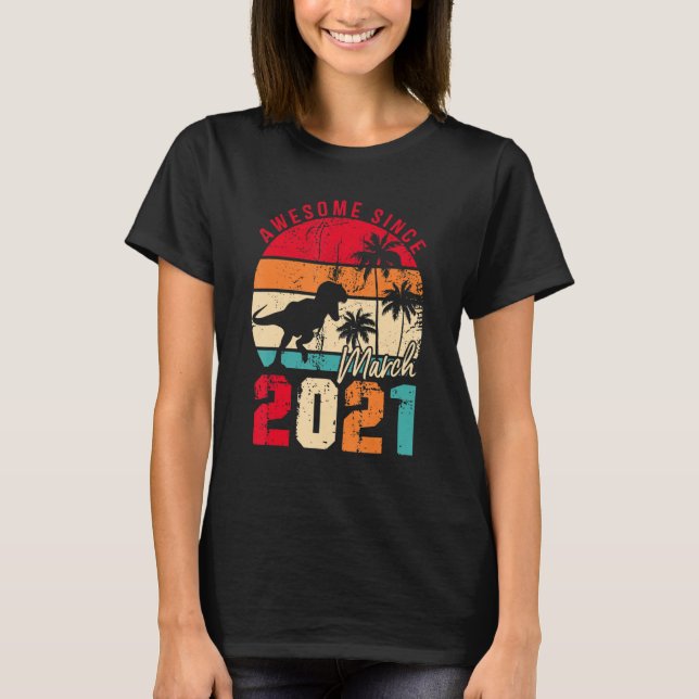 Andra födelsedag Dinosaur 2 år gammal Fantastisk m T Shirt (Framsida)