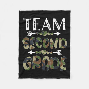Andra Klass-Back to school, 1:a dagstidningen Camo Fleecefilt