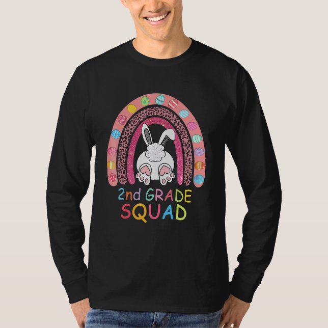 Andra Klass Rainbow Bunny Boy Teacher Squad T Shirt (Framsida)