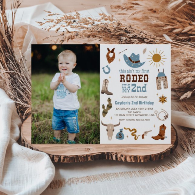 Andra Rodeo Western Cowboy 2-års Födelsedagsfoto Inbjudningar (Skapare uppladdad)