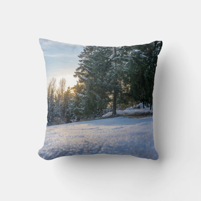 Ändra utskrift av skogsscenen i Snowy Kudde (Framsida)