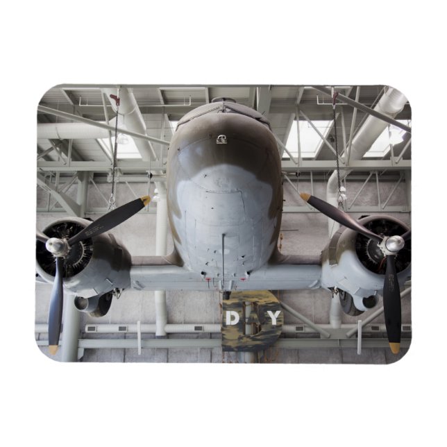 Andra världskriget C-47 Dakota transportflygplan, Magnet (Horisontell)