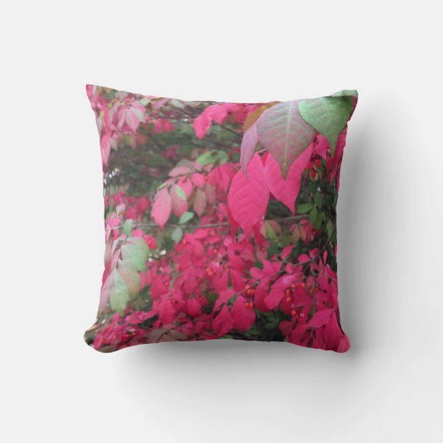 Ändrande lövdekorativ kudde (Framsida)