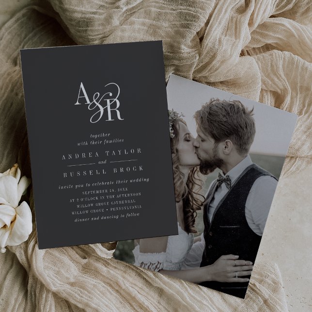 ANDREA Minimal Boho Mörk Grått Modern Photo Bröllo Inbjudningar (ANDREA Minimal Boho Dark Gray Modern Photo Wedding Invitation)