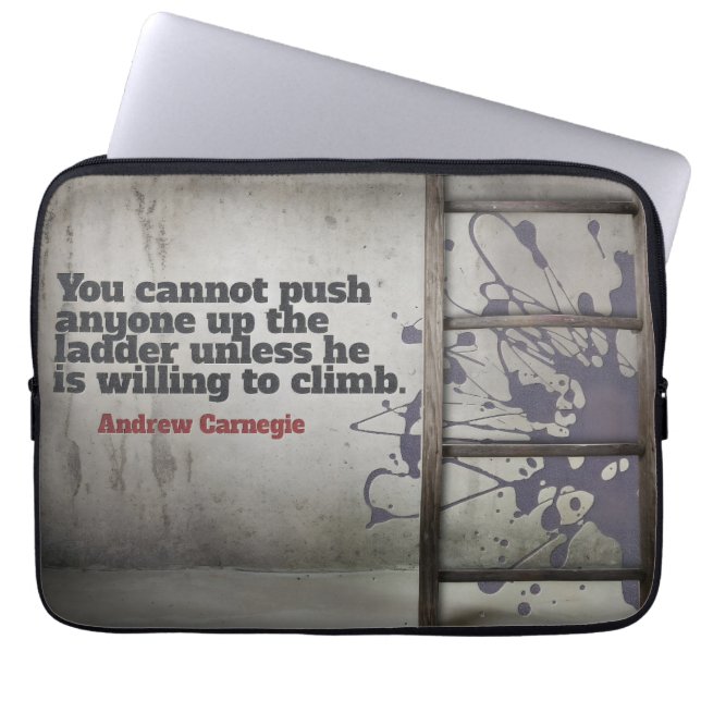 Andrew Carnegie inspirational Quote "Push up" Laptop Fodral (Framsidan)