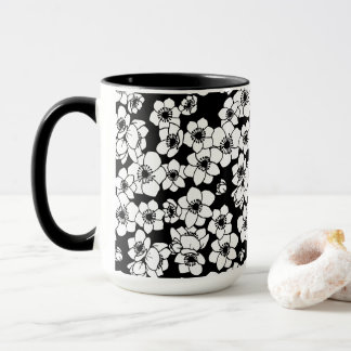 Anemone Flower Black and White Mugg