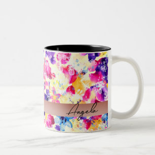 Äng med vilda blommor slitna blommor Två-Tonad mugg