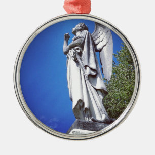 Angel och en ljus blå himmel julgransprydnad metall
