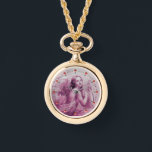 ANGEL PLAYING LYRA ÖVER NEDLÄGGNINGENS Rosa Armbandsur<br><div class="desc">Elegantens utformning med vibrerande 3D-rosa lila amethyst-gem-sten. Konstgjord och klassisk vattenfärgsmålning i vit rosa färg,  som har omarbetats från 1800-talets italienska bra art.</div>
