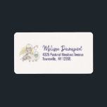 Angel Shepherd med Lambs Pastoral Adressetikett<br><div class="desc">Adressetiketter med en söt pastoral bild. Designad med en serenängel där gult vingar håller en shepherds-krok. Sitta bredvid 2 vita fluffa lamm. Vattentärfärgstänk runt bilden som blandas i en eggshell-vit bakgrund.</div>