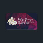 Angel Shepherd med Lambs Pastoral Adressetikett<br><div class="desc">Adressetiketter med en söt pastoral bild. Designad med en serenängel där gult vingar håller en shepherds-krok. Sitta bredvid 2 vita fluffa lamm. Vattentärfärgstänk runt bilden som blandas i en eggshell-vit bakgrund.</div>