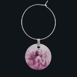 ANGEL SOM SPELAR LYRA ÖVER NEDLÄGGNINGARNA BERLOCK VINGLAS<br><div class="desc">Elegant-,  konstnärlig och klassisk vattenfärgsmålning i vit rosa färg,  omformad från 1800-talets italienska bra</div>