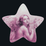 ANGEL SOM SPELAR LYRA ÖVER NEDLÄGGNINGARNA STJÄRNFORMAT KLISTERMÄRKE<br><div class="desc">Konstgjord och klassisk vattenfärgsmålning i vit antika rosa fuchsia färg,  omformad från 1800-talets italienska bra art</div>