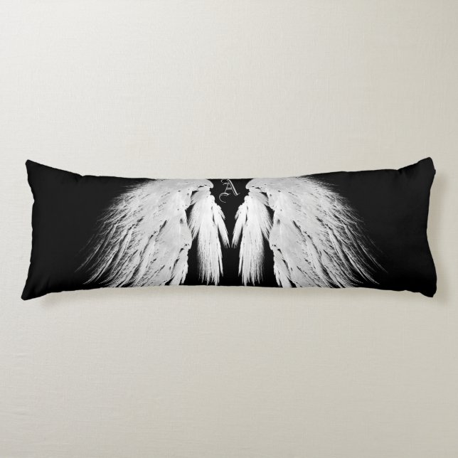 ANGEL VINGAR Monogram Black Kroppskudde (Framsidan)