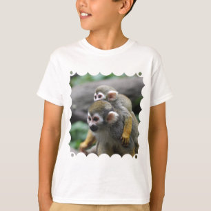 Angelägenhet för ekorreapafamilj t-shirt