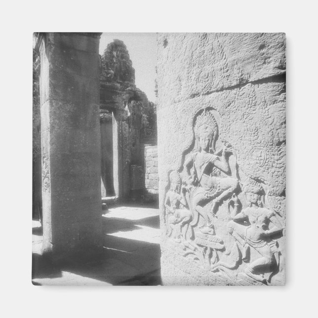 Angkor Kambodja, Apsara-skulptur Bayon 2 Magnet (Framsidan)
