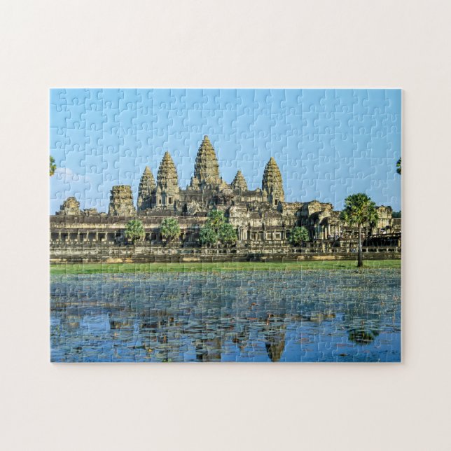 Angkor Wat och spegling i sjön - Kambodja Pussel (Horisontell)
