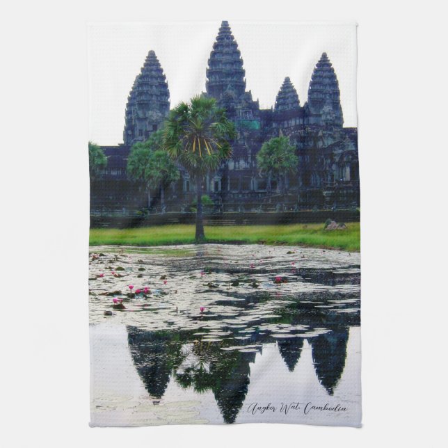 Angkor Wat Temple Reflection (Kambodja) Kökshandduk (Vertikal)