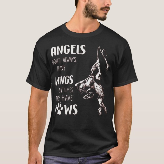 ÄNGLAR HAR INTE ALLTID VINGAR IBLAND SOM DE HAR T SHIRT (Framsida)