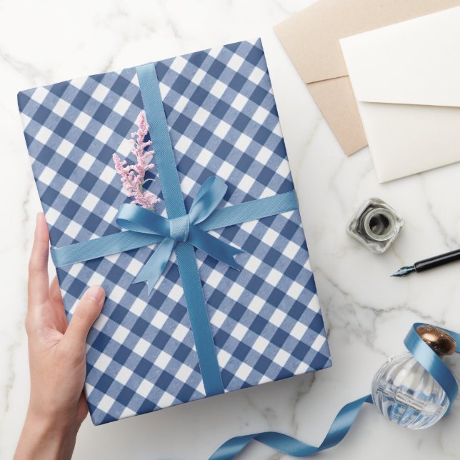 Angled Blue och White Gingham Presentpapper (Gifting)