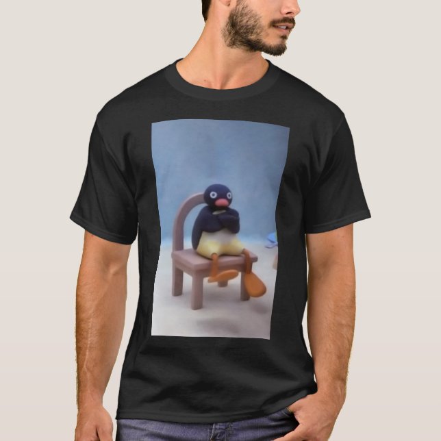 Angry Pingu Classic T-Shirt (Framsida)