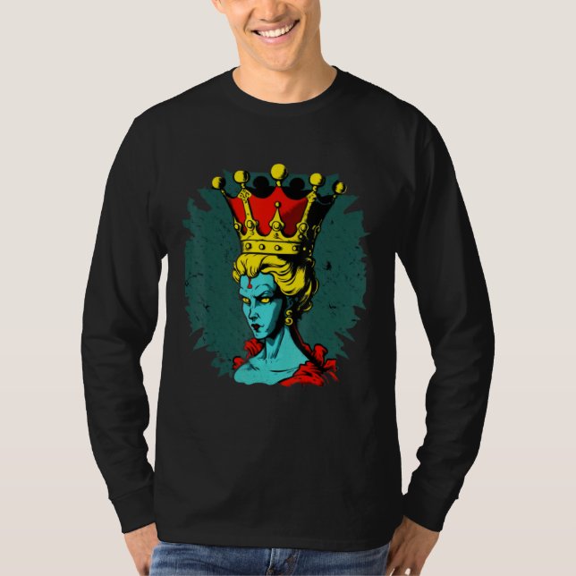 Angry Queen Chess Piece T Shirt (Framsida)