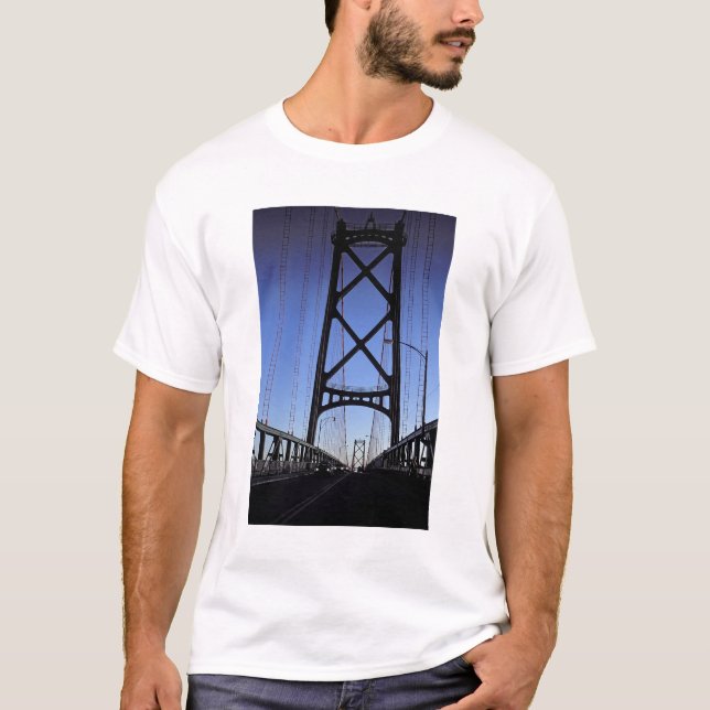 Angus L Macdonald Bridge, Halifax, Nova Tee (Framsida)