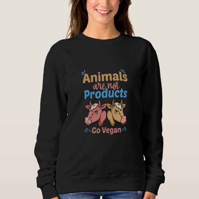 Animals Are Not Products Go Vegan T Shirt (Framsida)