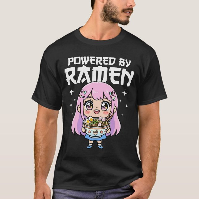 ANIME - DRIVEN AV RAMEN T SHIRT (Framsida)