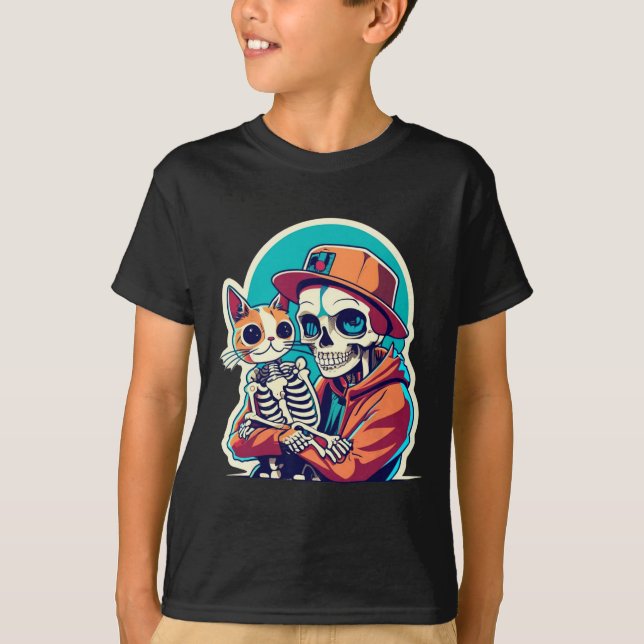 Anime Skeleton Holding A Cat Shirt Lazy Halloween T (Framsida)