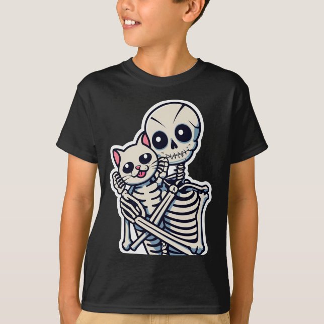 Anime Skeleton Holding A Cat Shirt Lazy Halloween T (Framsida)