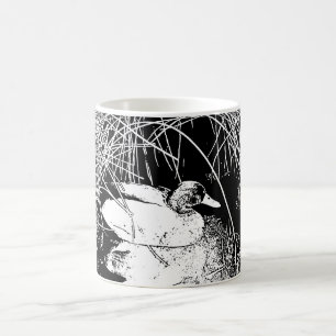 Anka i Reeds Black and White Sjö Wildlife Nature Kaffemugg