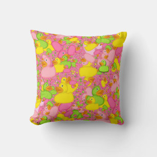 Anka-n-Dots-Stil-2-Drk Rosa-Sq DEKORATIV KUDDE