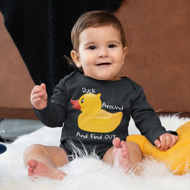 Anka och ta reda på gummi Anka Funny Black T Shirt (Skapare uppladdad)