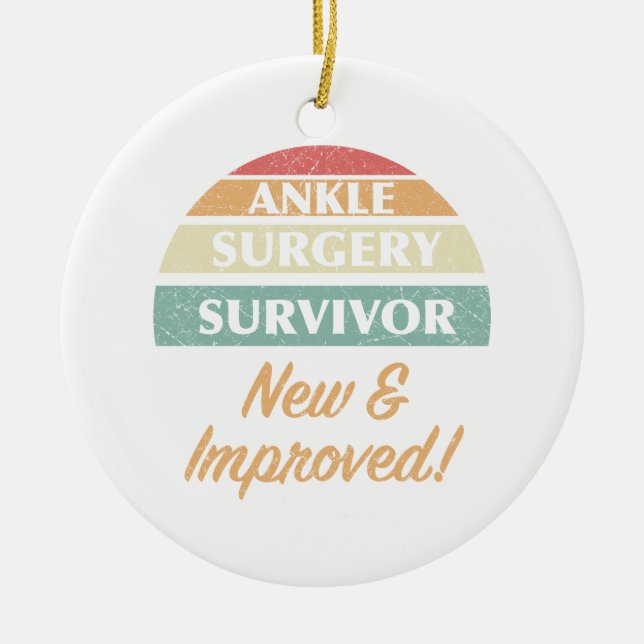 Ankle Survivor Humor Julgransprydnad Keramik (Framsidan)
