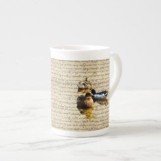 Ankor på vintage papper benporslin mugg