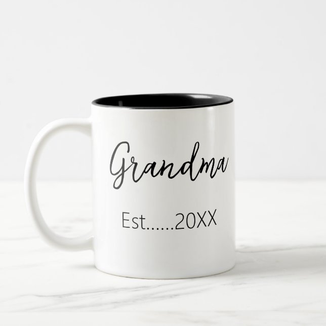 Anmälan Grandma Etablate Personalize Två-Tonad Mugg (Vänster)